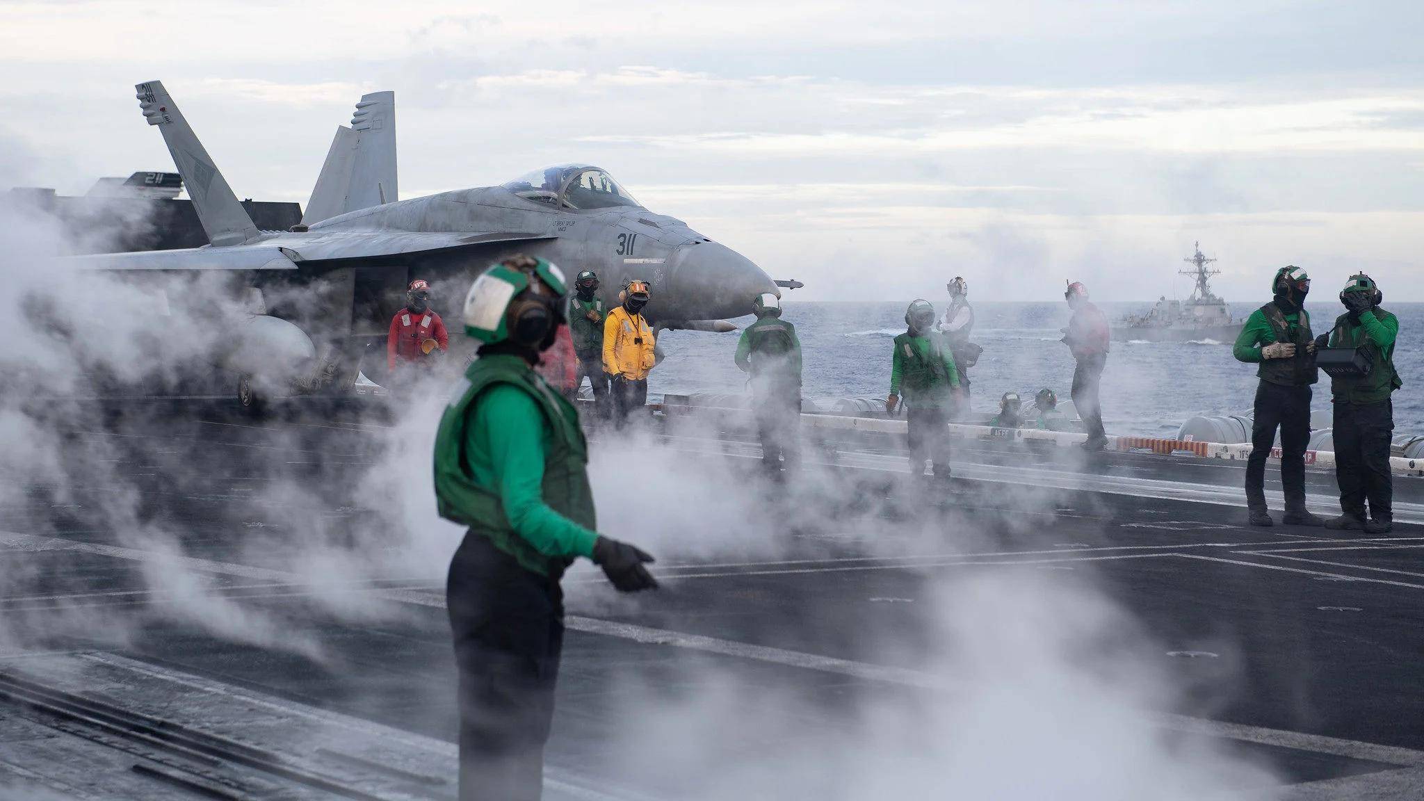 皇冠信用網出租
_美国成了大笑话！中国歼-35电磁弹射后皇冠信用網出租
，福特号趴窝，要改回蒸汽